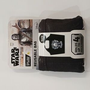 A reusable Star Wars tote bag with a pocket on it!